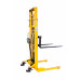 Manual Straddle leg stacker 2200lbs Load Capacity, 42''fork length, 63'' raised height