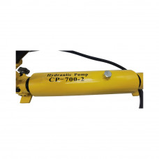 Hydraulic Manual Pump with 70 fl oz Oil Capacity 9138 PSI Hydraulic Lifting Pump